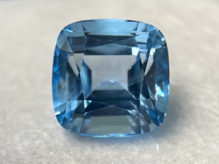 Edelsteen – 39.30 carat blauwe topaas