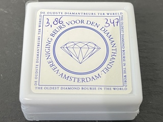 Edelsteen – 3.86 carat jade