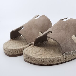 Paar slippers, maat 44, Hermès