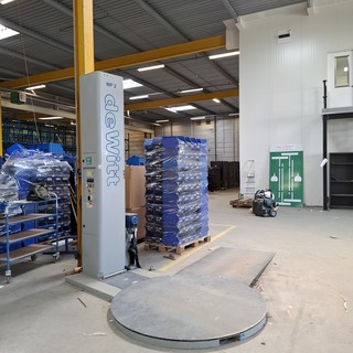 Palletwikkelaar de Witt, Youngsunpack, WP 2, MH-FG-2000B, bouwjaar 201