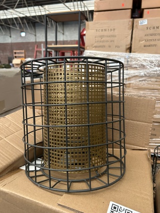 Partij woonaccessoires, meubelen