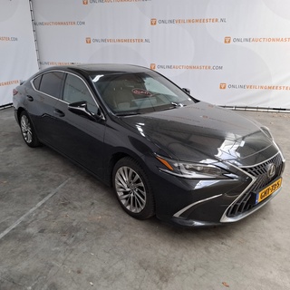 Personenauto, Lexus, ES, 300h President Line, 2024