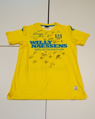 Voetbalshirt RKC Stanno, geel, gesigneerd, L