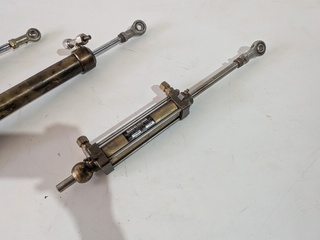 4x Stuurcilinder