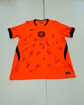 Voetbalshirt  –  Nederlands Elftal Nike, oranje, gesigneerd, L