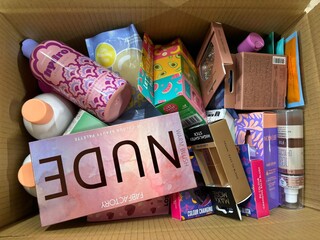 Ca. 100x Cosmetica, Mixpartij