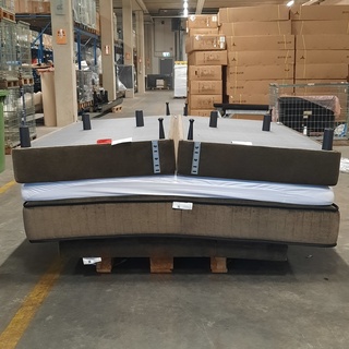 Tweepersoonsbed, Serta