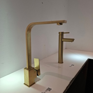 Waskom/keukenkraan goud geborsteld