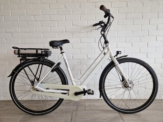 Elektrische fiets, Batavus , Cura, Wit, 2021