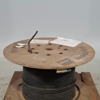 Stroomkabel op houten haspel, Raychem