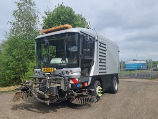Veegmachine, Ravo, 560 euro 5, 2011