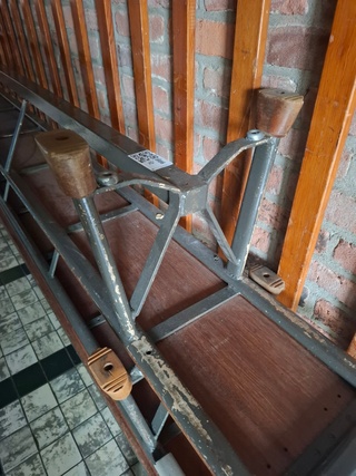 3x Vintage gymbank