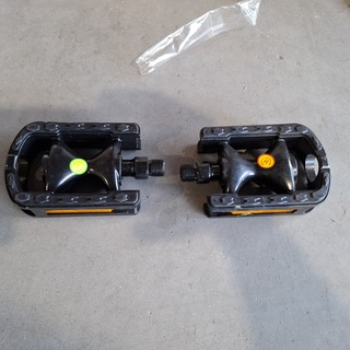 Ca. 250x Fiets pedaal rechts (125x) links (125x)