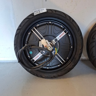2x Elektrische motorwiel Bosch