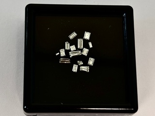 Diamant – 1.01 carat natuurlijke baguette geslepen diamant
