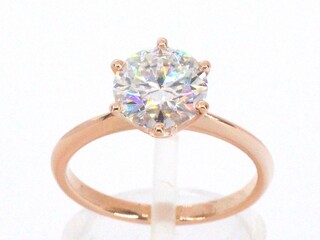 Rosegouden ring met een briljant geslepen diamant van 2.00 carat