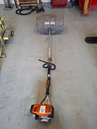 Motor veeg/borstel apparaat, Stihl, KM111R