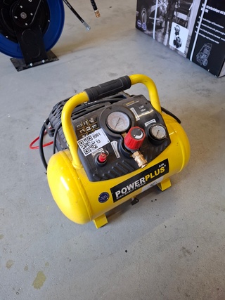 Compressor Powerplus, POWX1723, bouwjaar 2017