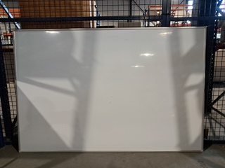 3x Whiteboard
