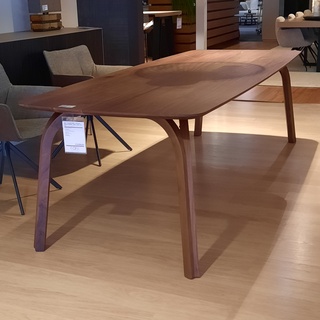 Eettafel Qliv, Mito