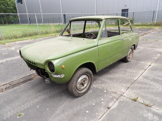Oldtimer restauratieobject carrosserie, DAF, 44, groen, 1974