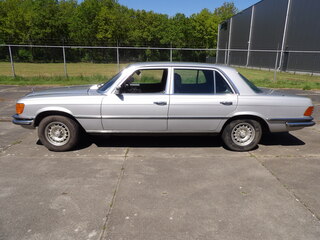 Oldtimer, Mercedes-Benz, W116 450SEL, grijs-metallic, circa 1973