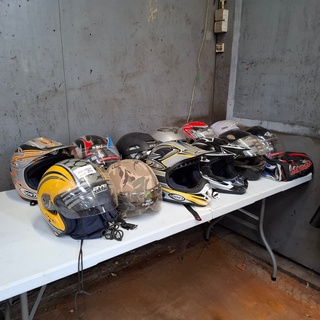 Partij motor helmen
