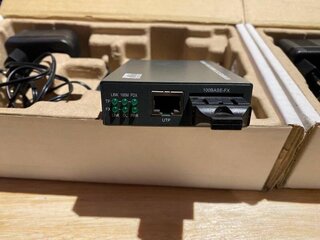 2x Media converter 10/100Base TX to 100Base-FX KTI networks, KC-300D-S