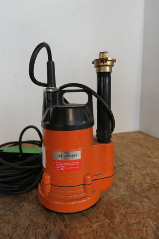 Dompelpomp 4m³ 230V Afec , LB15, bouwjaar 2014