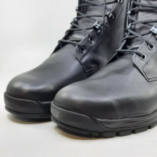 Partij schoenen Neskrid, Model 18