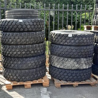 9x Vrachtwagenband Michelin, XZL