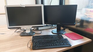 2x Monitor Philips, Brilliance 235PQ, Brilliance 2215 plus