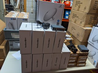 10 Nanobeam Ubiquiti, NBE-5AC-Gen2