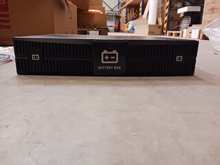 3x Firstpower E-series 2000VA, batterij uitbreiding BAT06-72VDC-7Ah-R