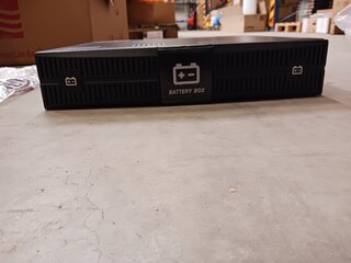 5x Firstpower E-series 2000VA, batterij uitbreiding BAT06-72VDC-7Ah-R