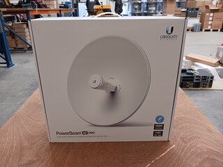 2x Powerbeam, 420mm Ubiquiti, PBE-5AC-gen2, bouwjaar 2018