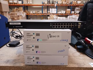 4x Edgeswitch 16 Ubiquiti