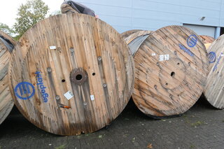 10x Kabelhaspel met glasvezel beschermbuis