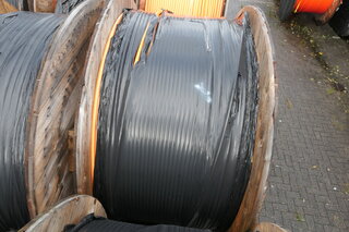 10x Kabelhaspel met glasvezel beschermbuis