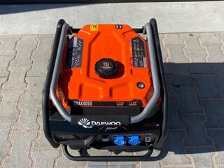 Benzine stroomgenerator Daewoo , GDAX4050, bouwjaar 2023