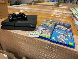 Playstation 4 met 1 controller en 4x spel