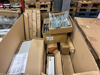 Pallet ladegeleiders en keukenkast toebehoren Blum, Hettich