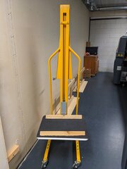 Materiaallift, handbediend M200
