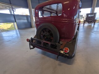 Oldtimer Ford, model Y, bouwjaar 1932-1937