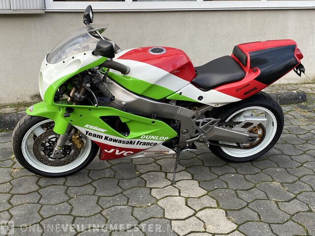Kawasaki ZX750 Ninja ZX 7 amp ZXR750 Fours liquid