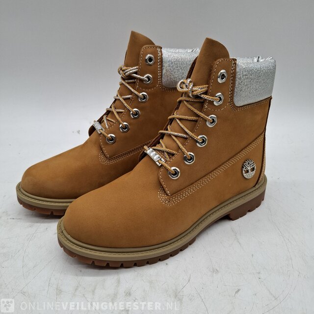 Paar schoenen, maat 38 Timberland, Heritage TB0A2R1Z 231 »  Onlineveilingmeester.nl