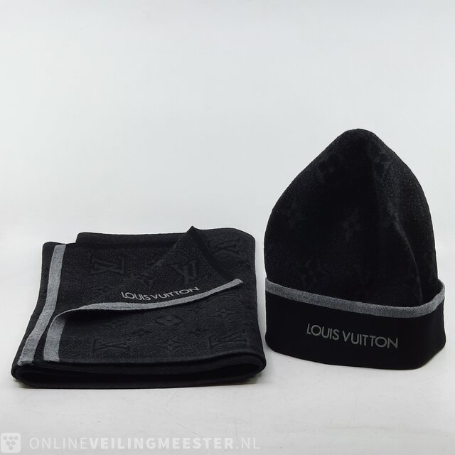 Sjaal en muts Louis Vuitton » Onlineveilingmeester.nl