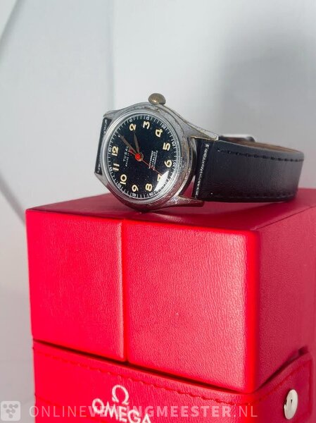 Vintage Military Watch Tusal Ancre 17 Rubis Mechanical