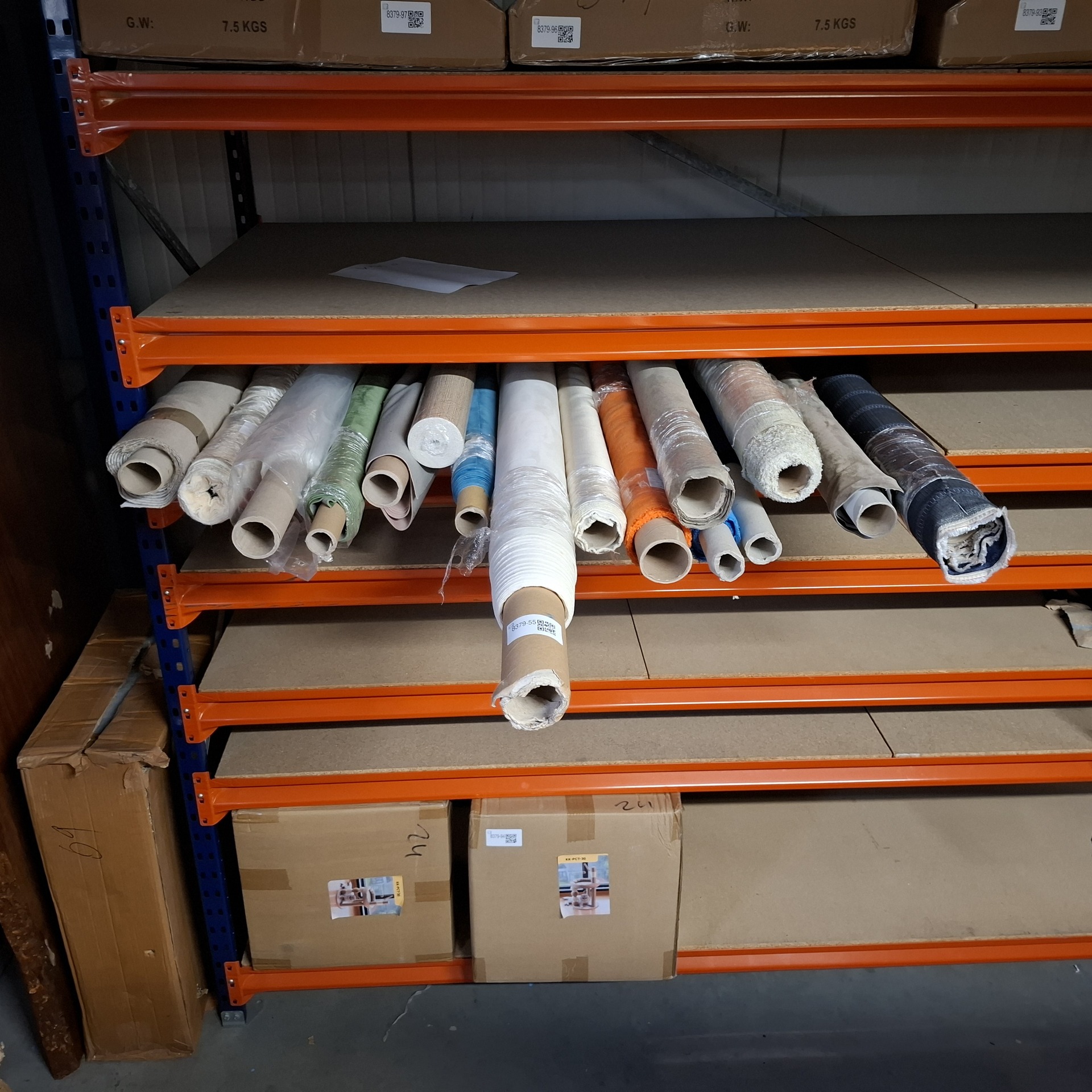 Ca. 17x Rol diverse stof, O.a. Designers Guild, Nieuw