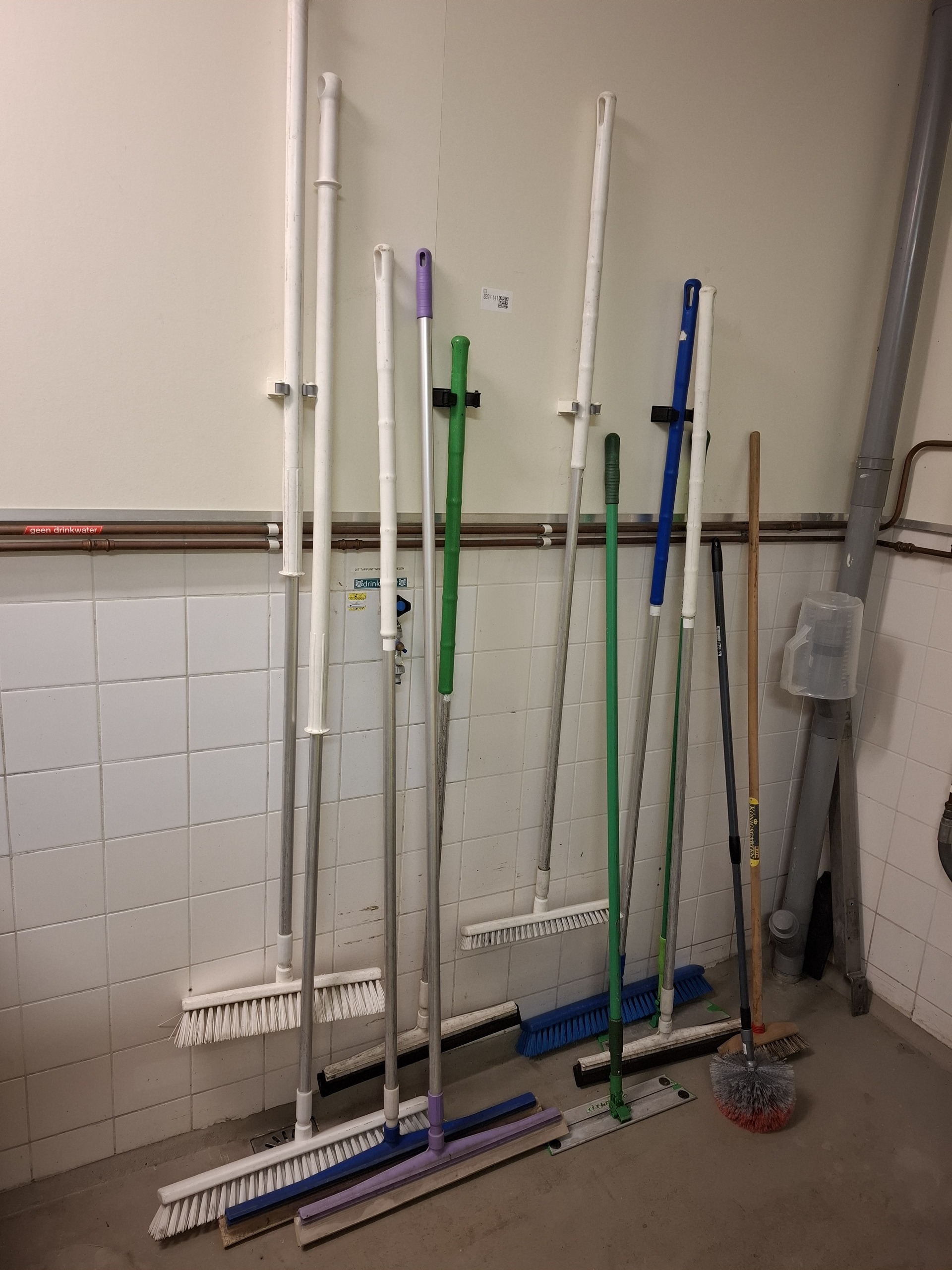 Diverse schoonmaakgerei